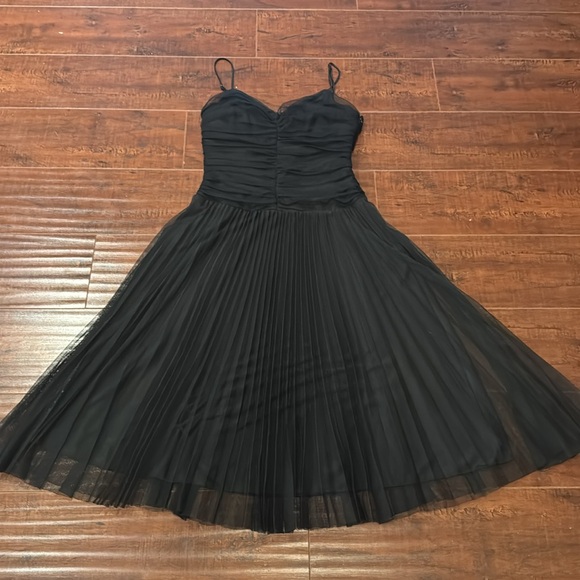 Vintage Betsey Johnson Black Tulle Dress, Midi, Pleated, Size 8, EUC! Hoco!! - Picture 2 of 11